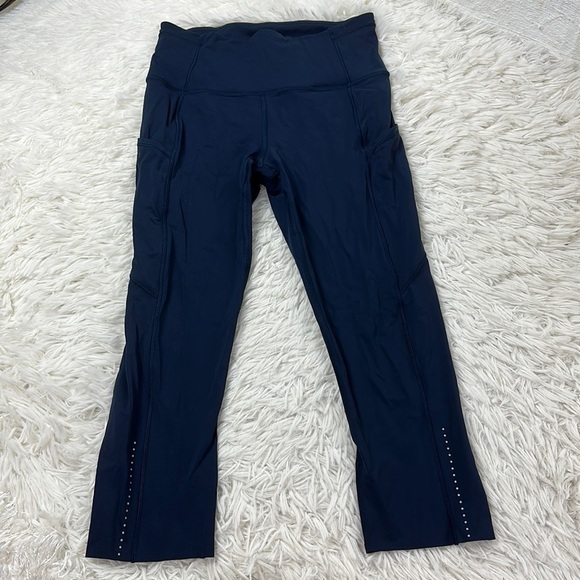 Lululemon Fast & Free Crop II *Nulux 19" Midnight Navy - Picture 1 of 6